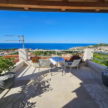 Apartment Alto *
