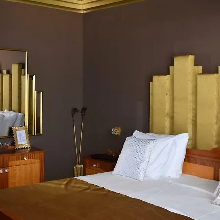 Alto Apartment *